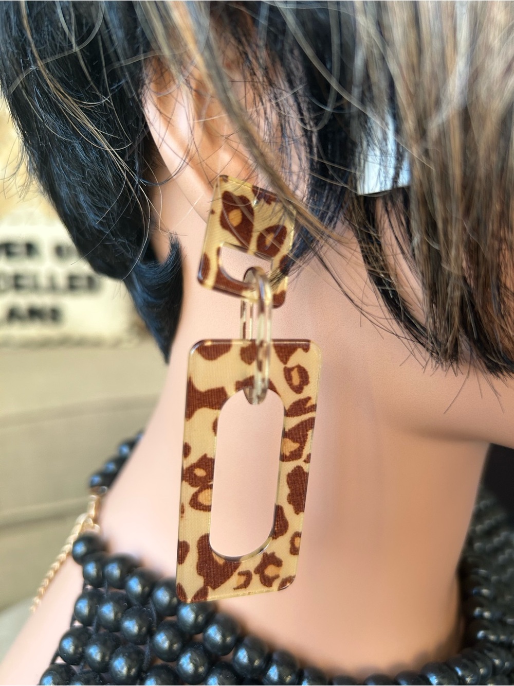 ✨Leopard Print Dangle Earrings - Brown and Cream